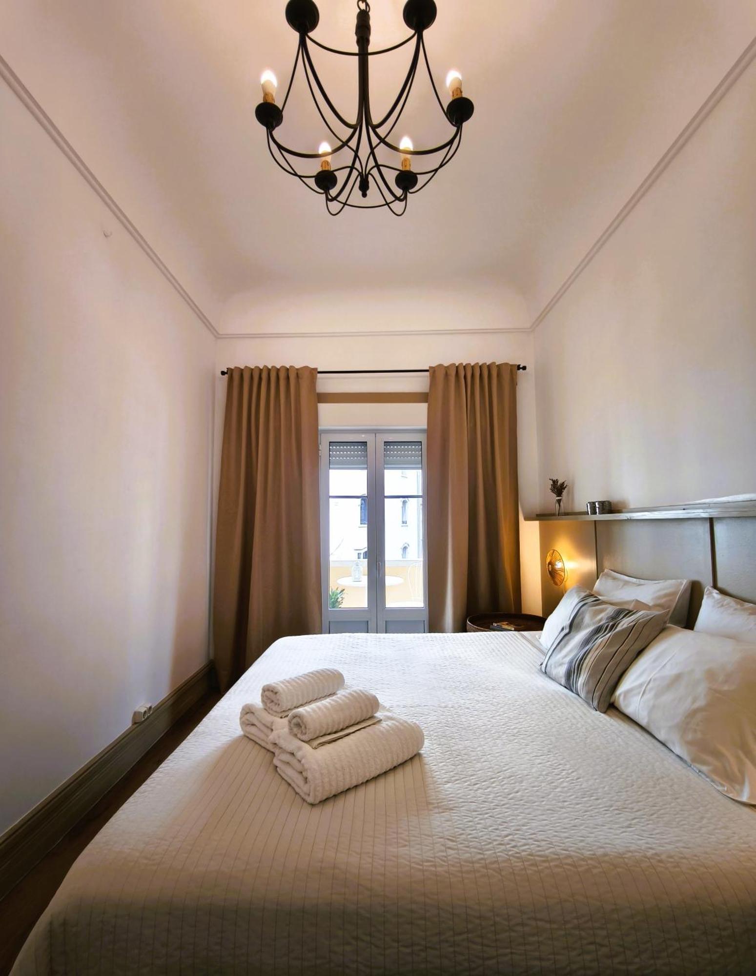 Ey Lisbon Guesthouse Екстер'єр фото