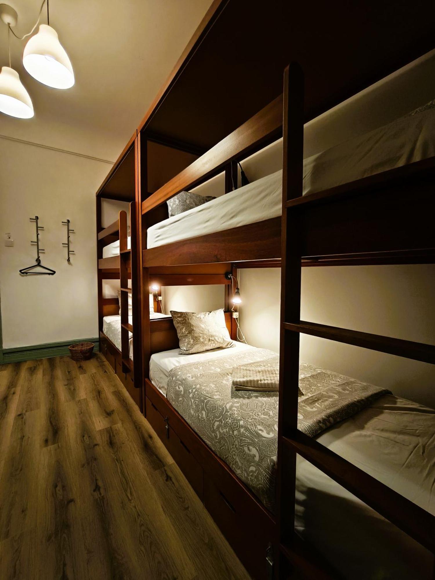 Ey Lisbon Guesthouse Екстер'єр фото